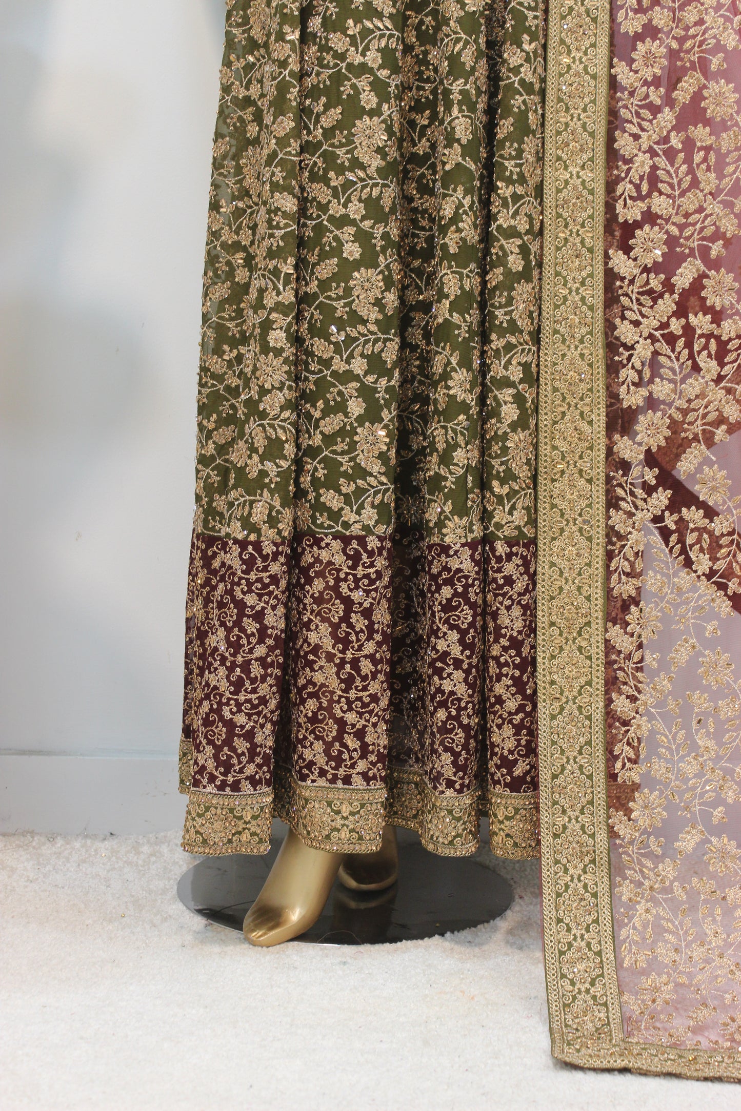 Jhankar Maxi ✨ Crinkle Chiffon Elegance