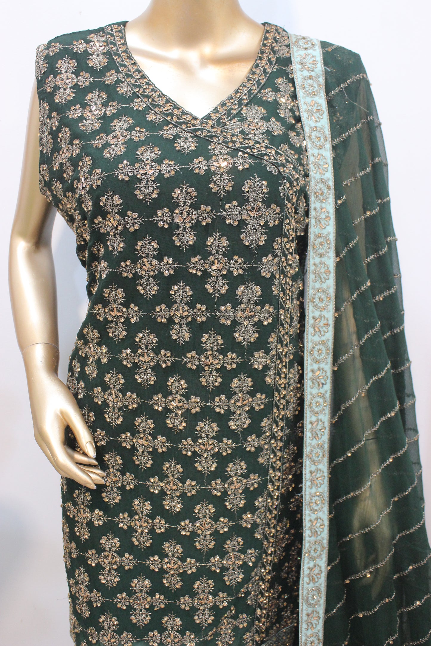 💫 Makri Gharara – 3PC Stitched 💫