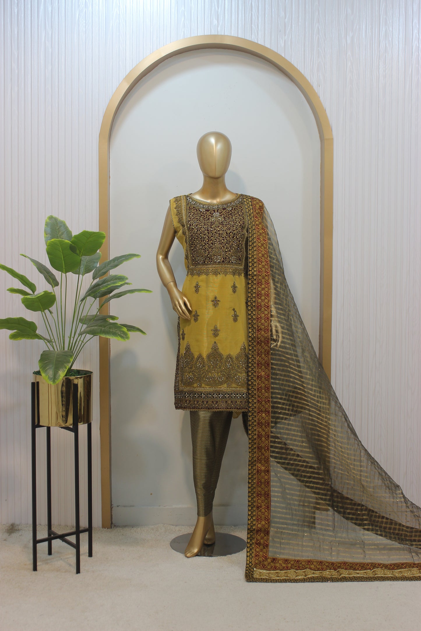 Mehsori Kurti β 3PC Semi-Stitched Signature Set