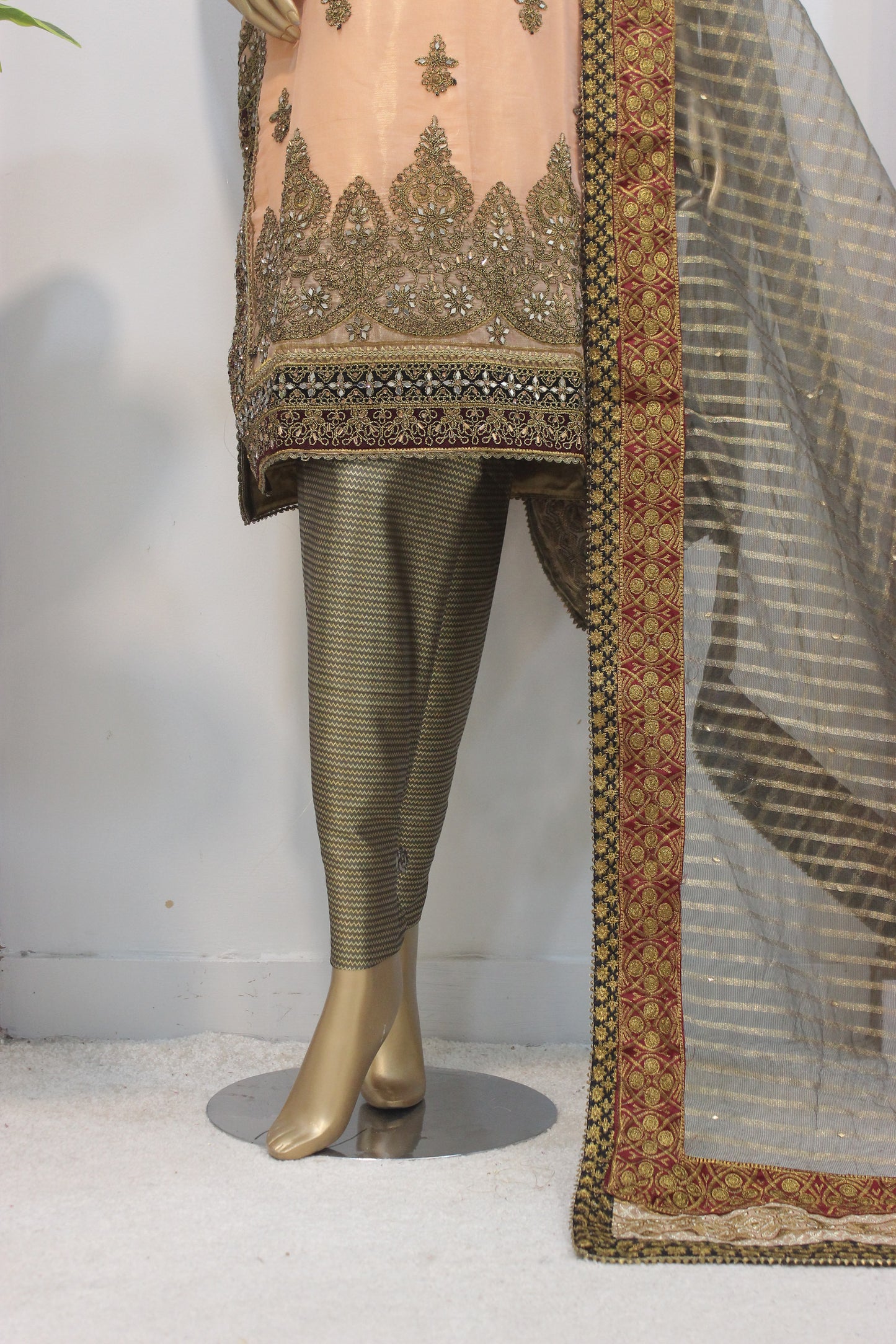 Mehsori Kurti β 3PC Semi-Stitched Signature Set