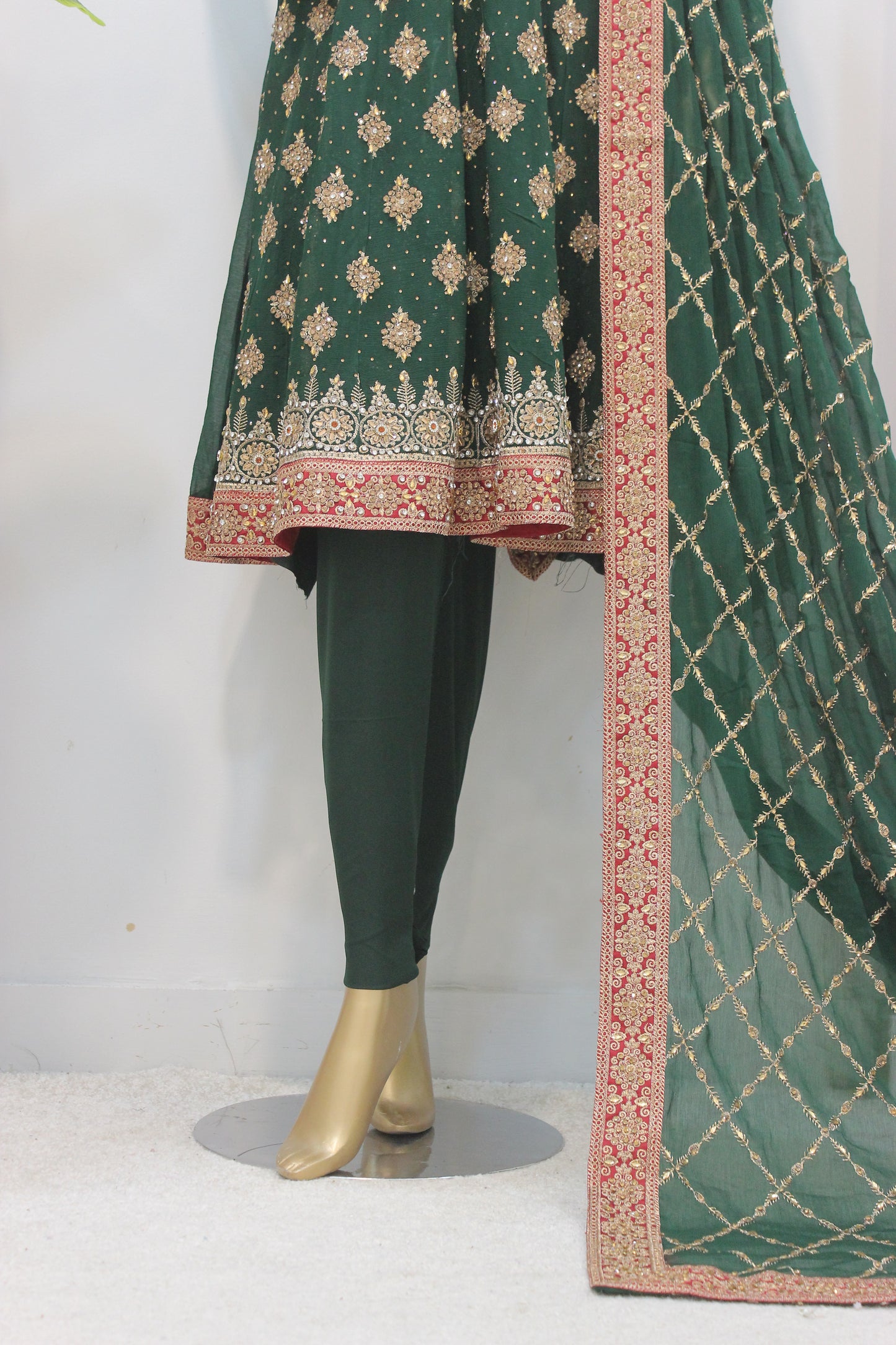 Square Short Frock – Semi-Stitched Elegance in Chiffon