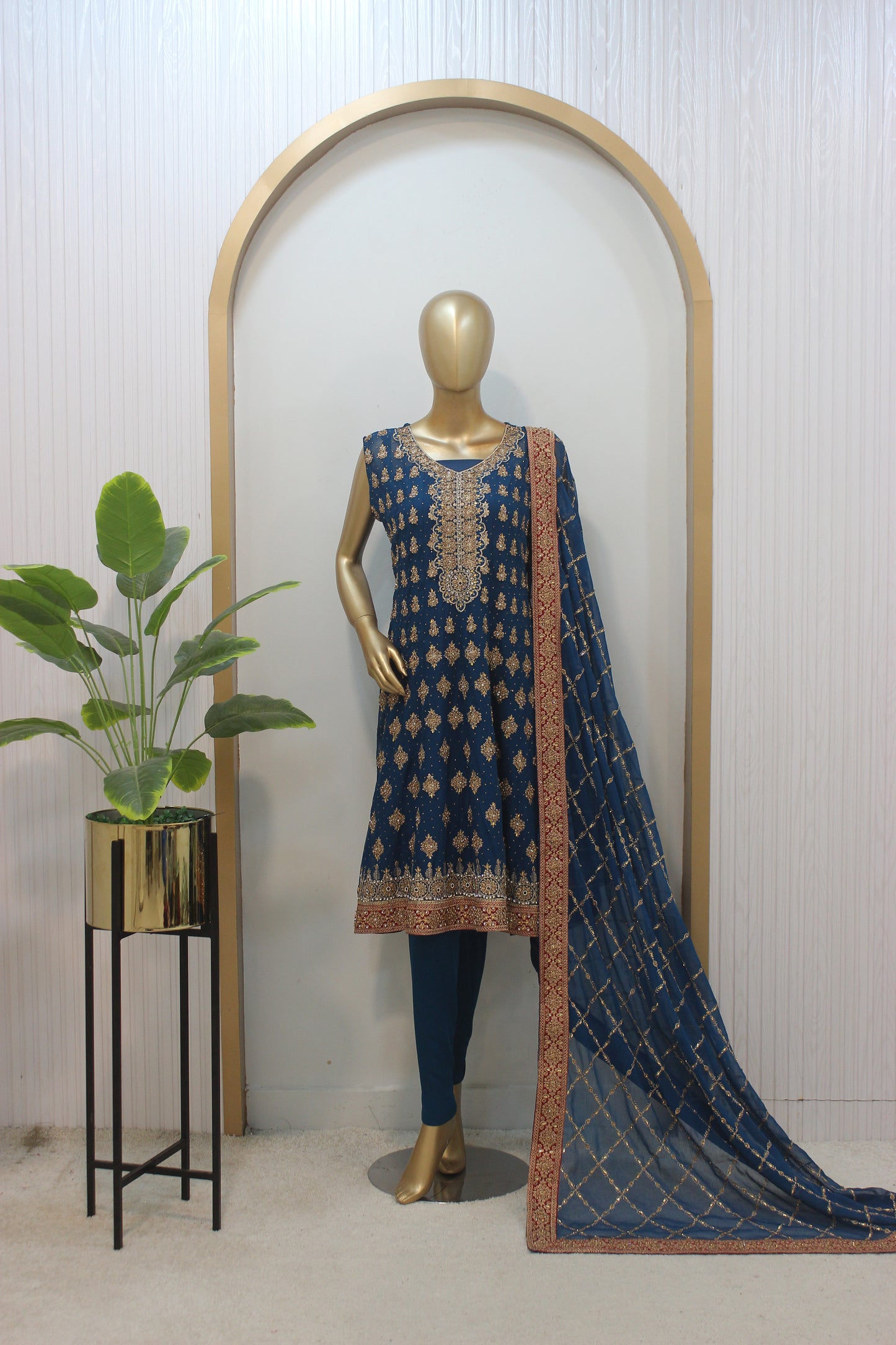 Square Short Frock – Semi-Stitched Elegance in Chiffon