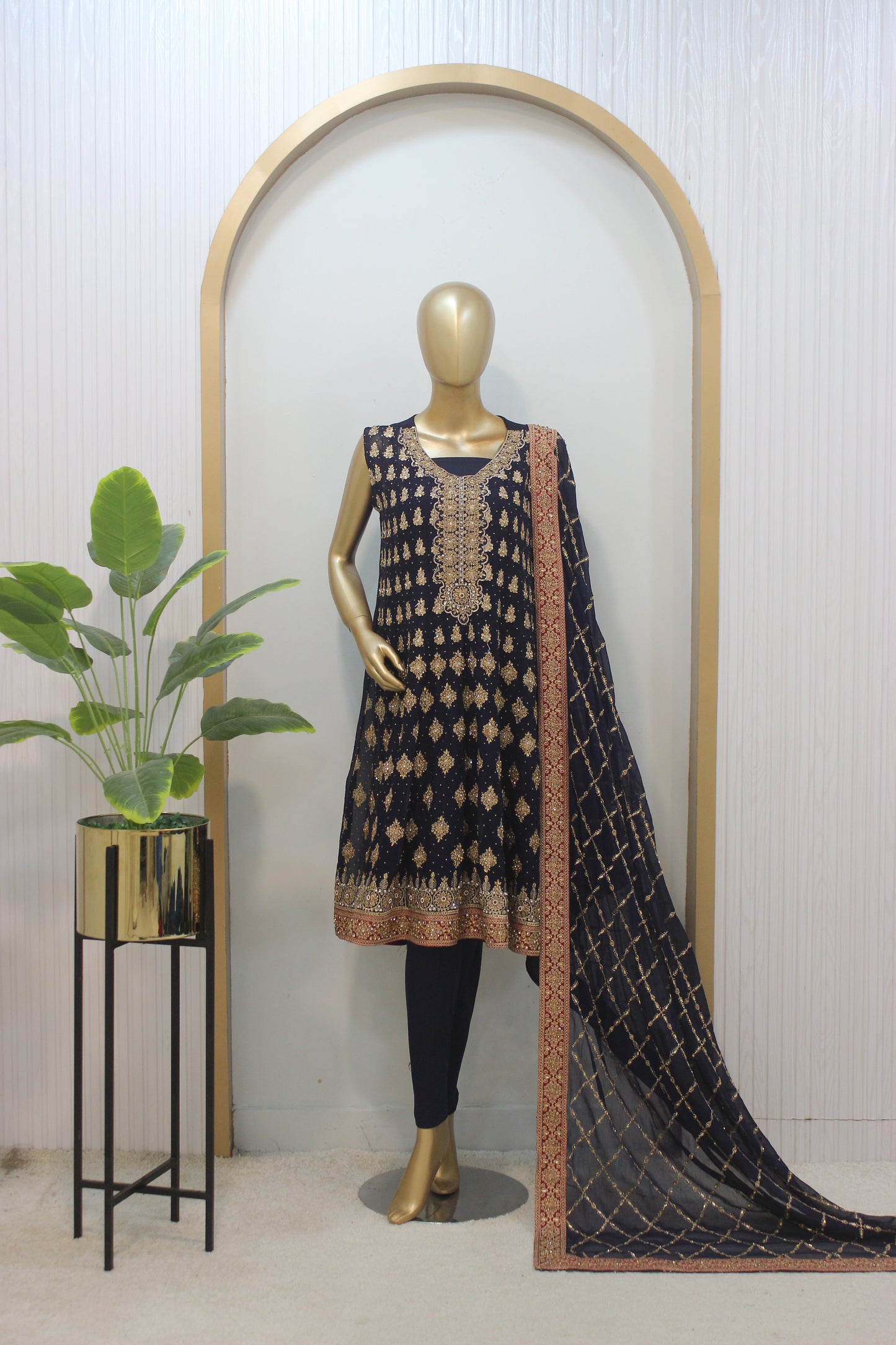 Square Short Frock – Semi-Stitched Elegance in Chiffon