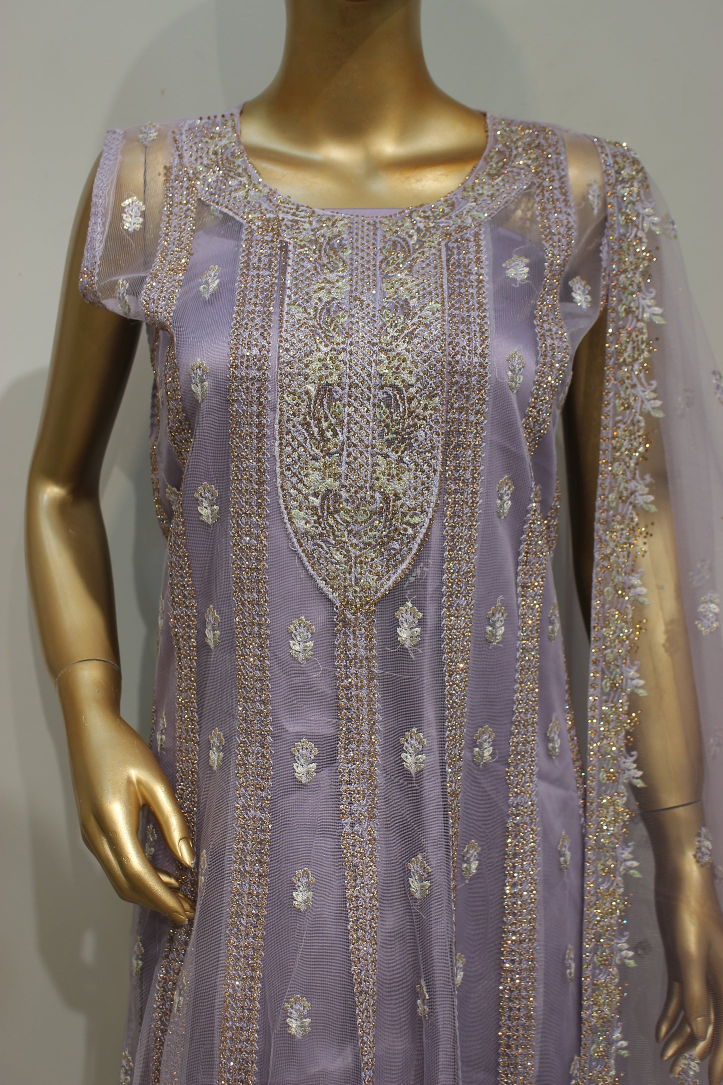 ✨ Chandani Short Frock – 4 Piece Semi-Stitched Luxury Set ✨