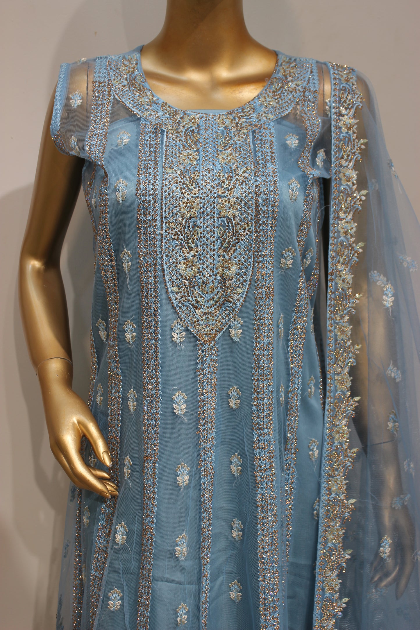 ✨ Chandani Short Frock – 4 Piece Semi-Stitched Luxury Set ✨