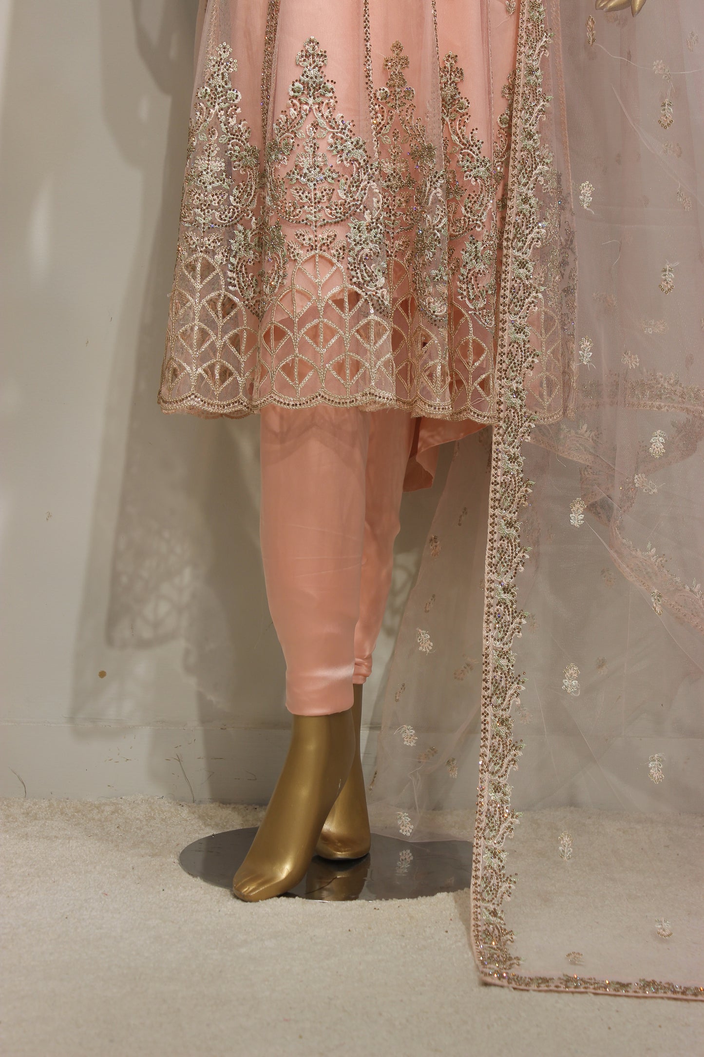 ✨ Chandani Short Frock – 4 Piece Semi-Stitched Luxury Set ✨