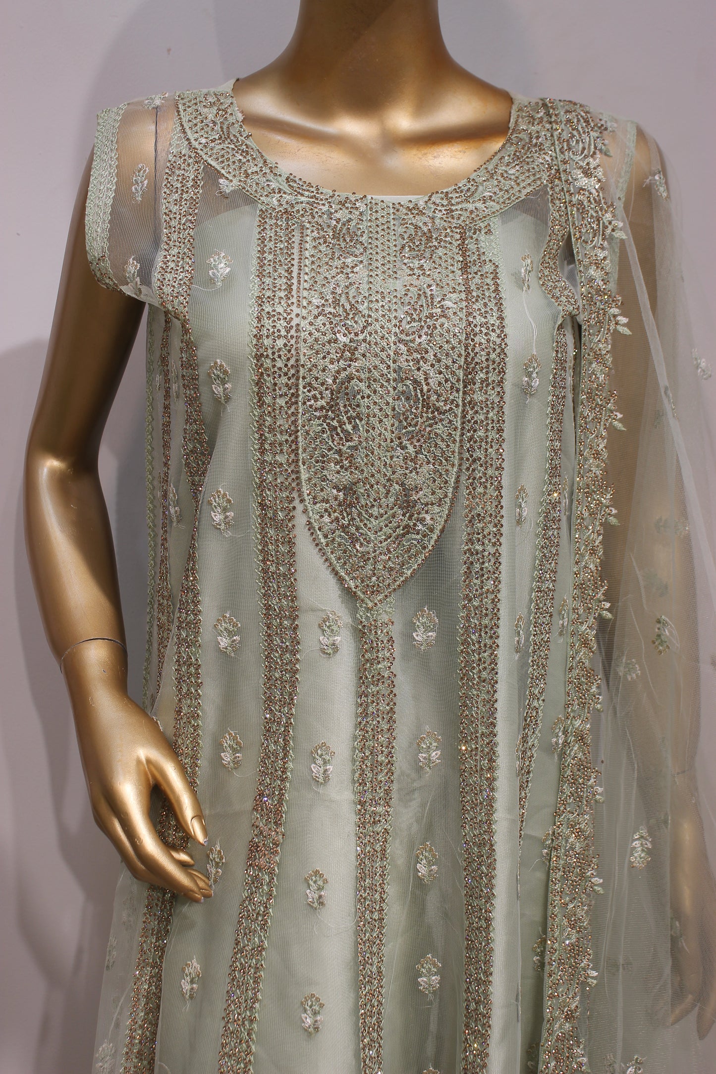 ✨ Chandani Short Frock – 4 Piece Semi-Stitched Luxury Set ✨