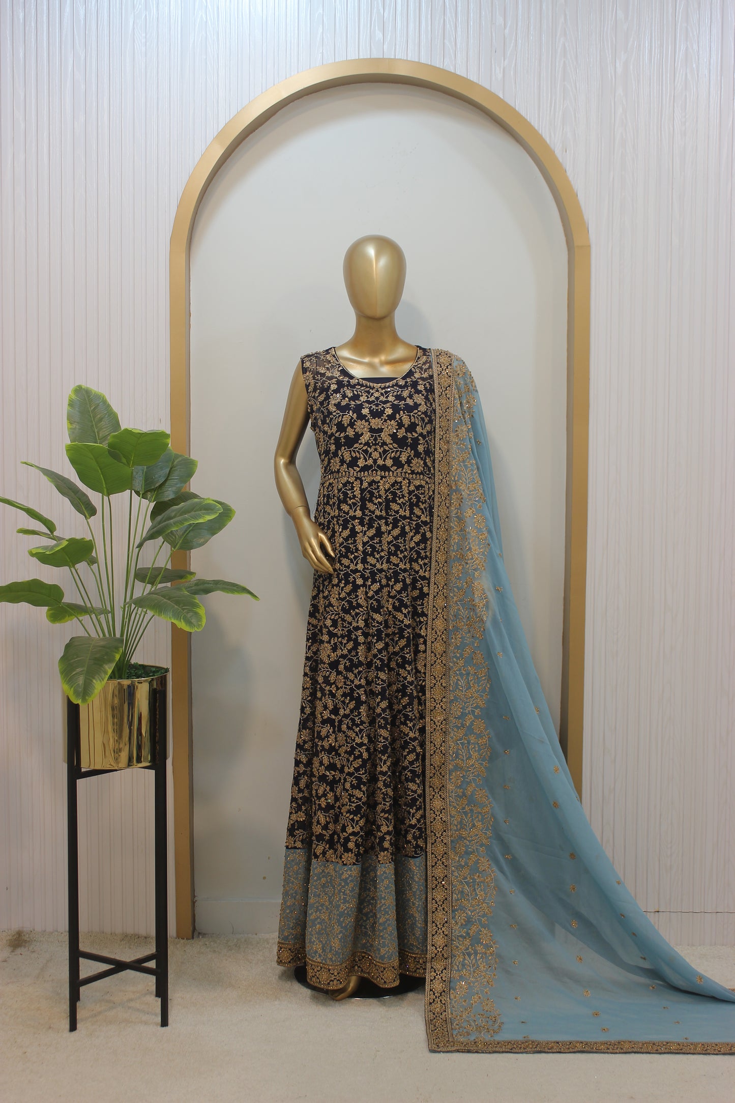 Jhankar Maxi ✨ Crinkle Chiffon Elegance