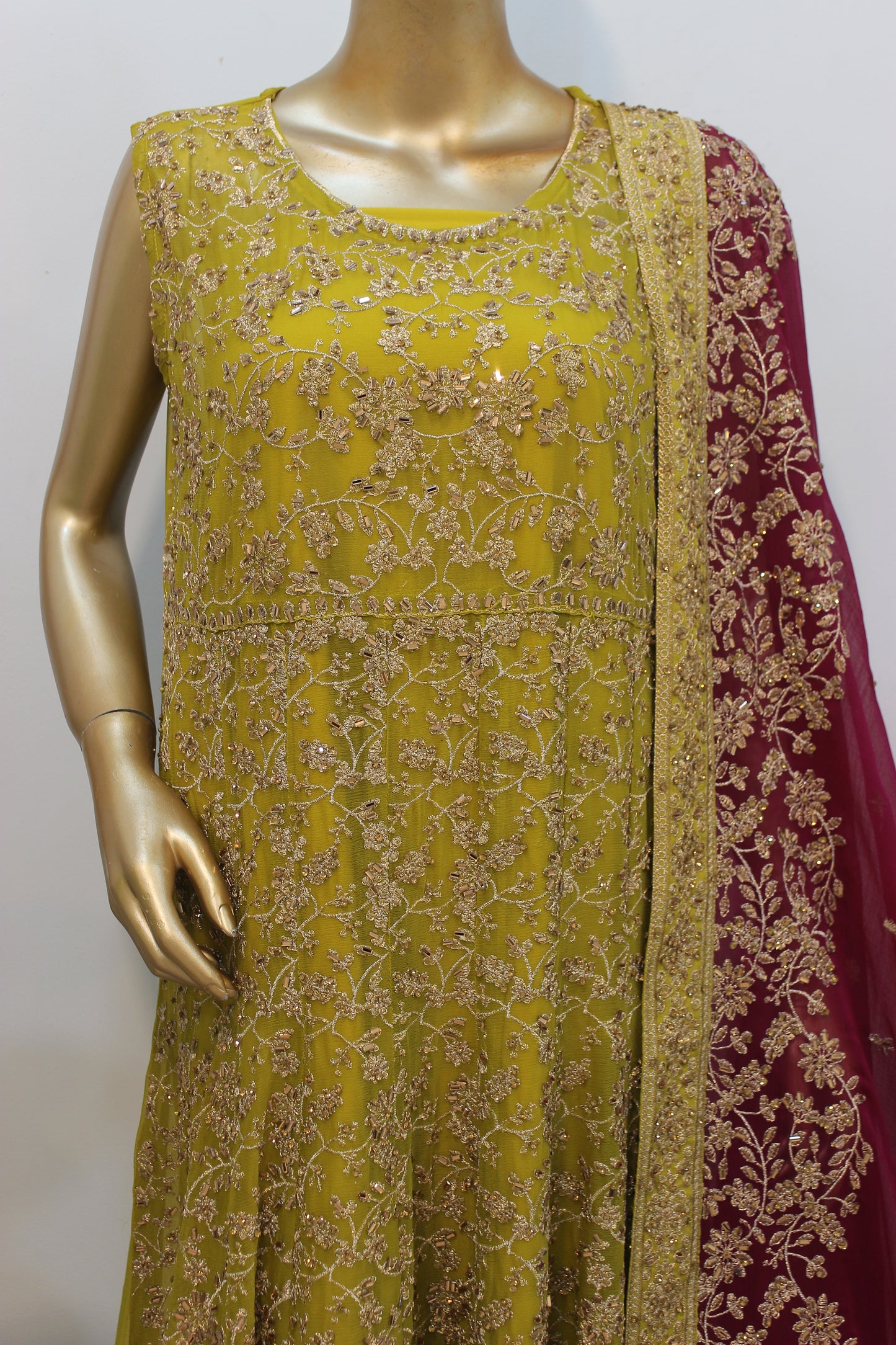 Jhankar Maxi ✨ Crinkle Chiffon Elegance