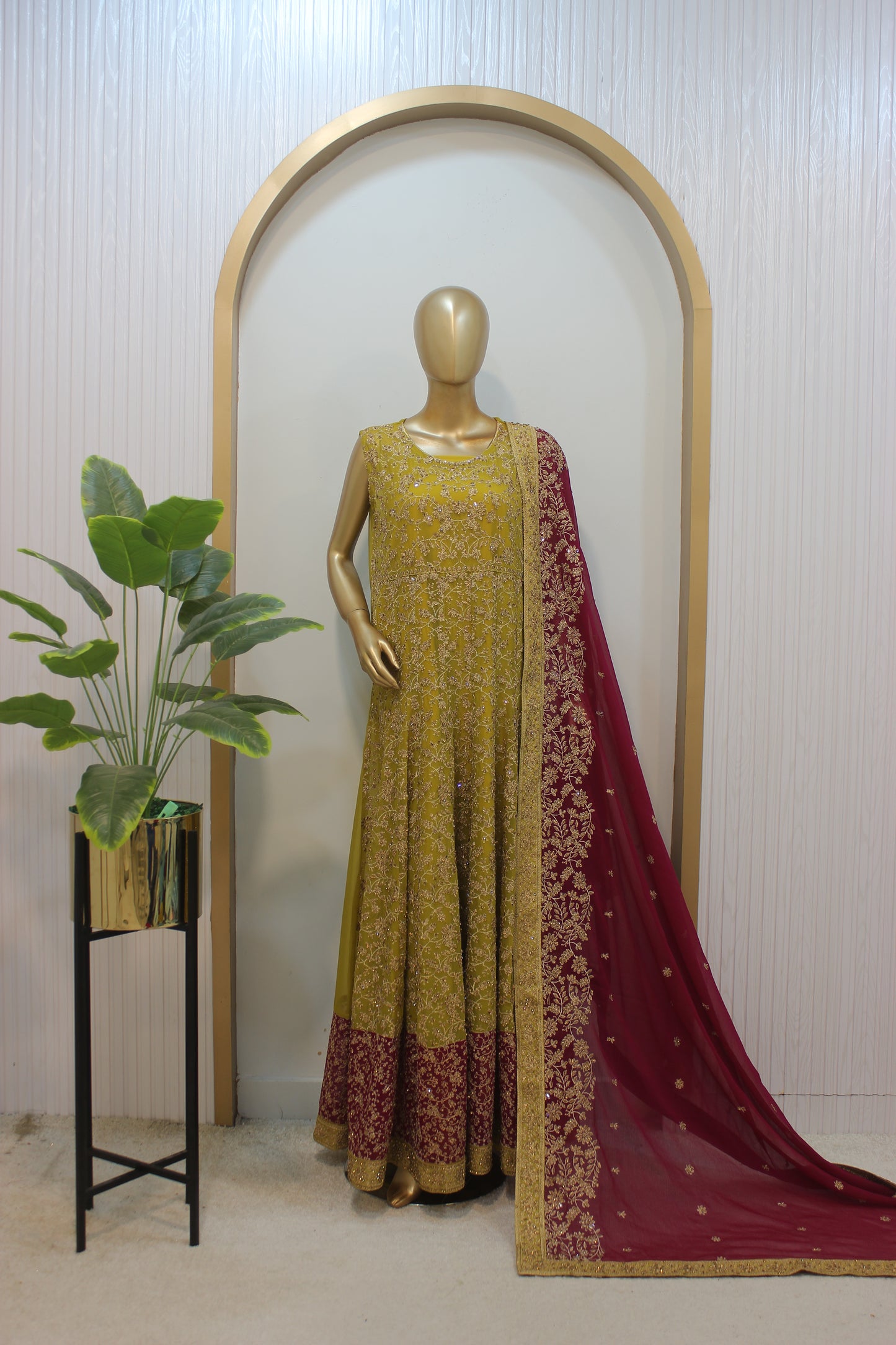 Jhankar Maxi ✨ Crinkle Chiffon Elegance