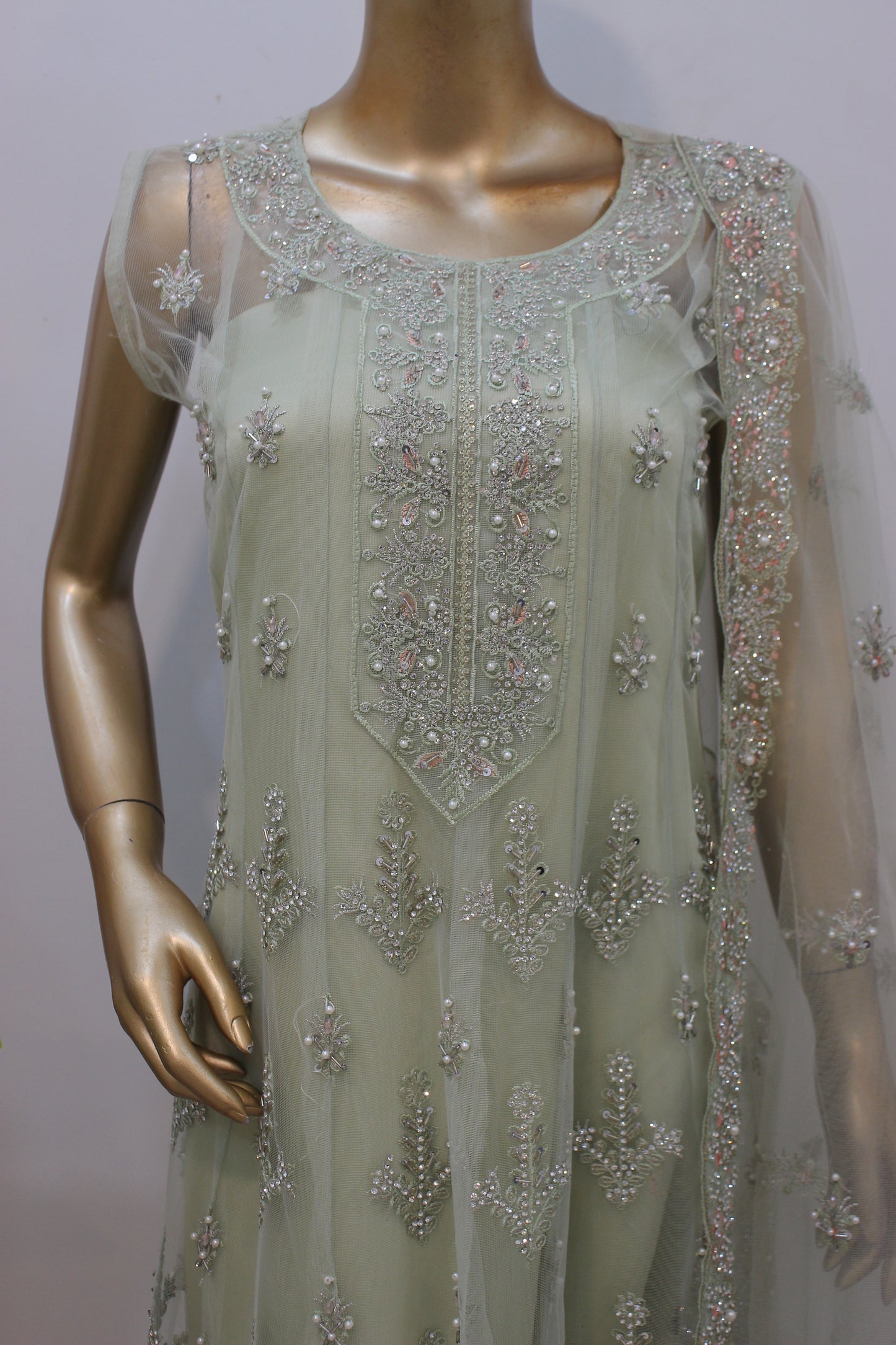 ⨠Double Carry Short Frock ā Semi-Stitched Luxury Set