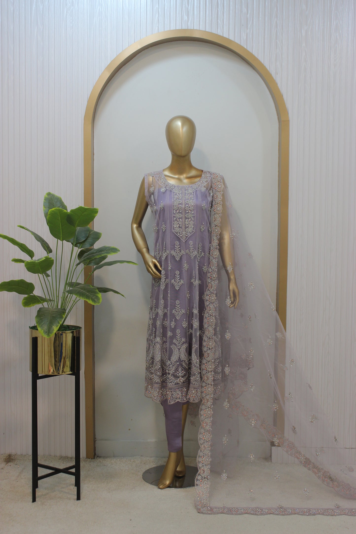 ⨠Double Carry Short Frock ā Semi-Stitched Luxury Set