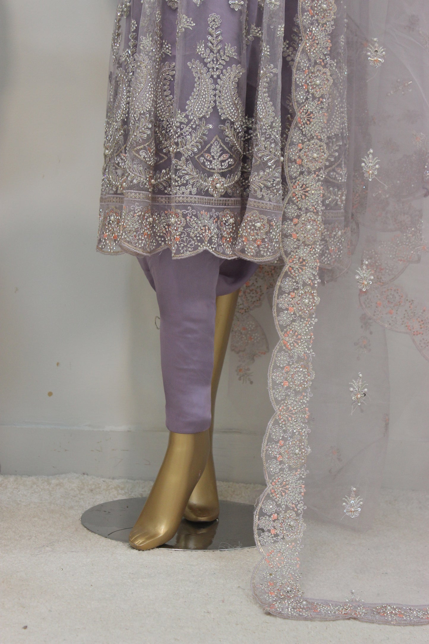⨠Double Carry Short Frock ā Semi-Stitched Luxury Set