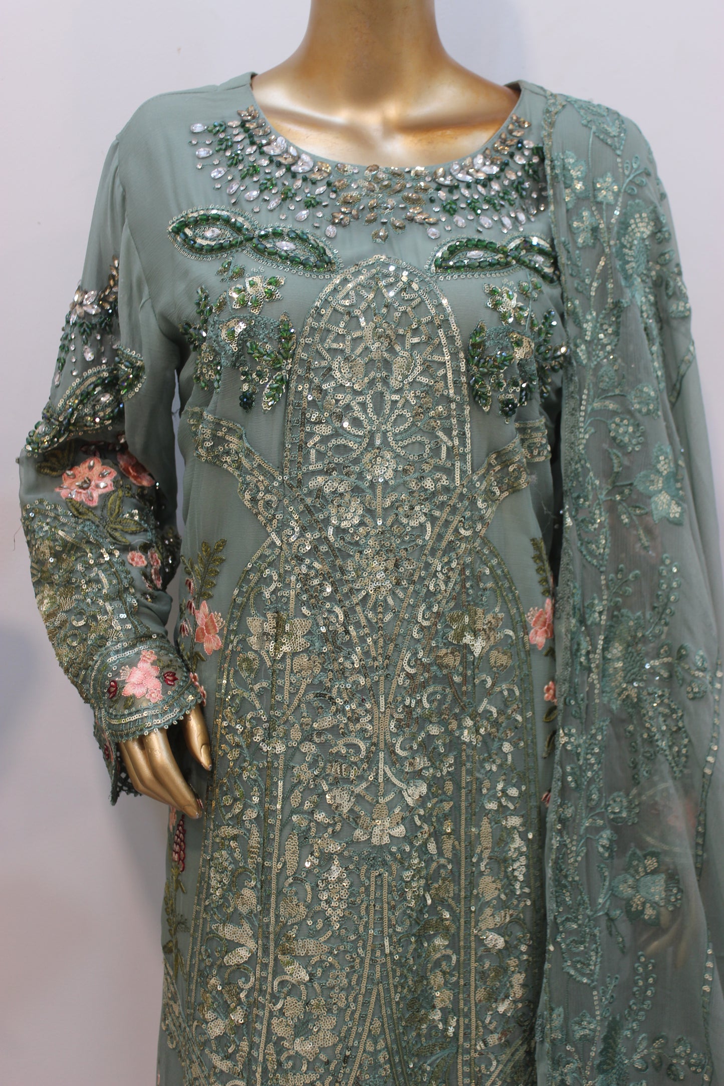 ๐ Maria B Long Frock โ 4PC Stitched ๐
