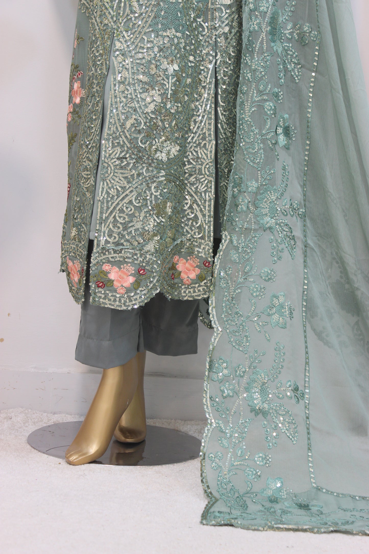 ๐ Maria B Long Frock โ 4PC Stitched ๐