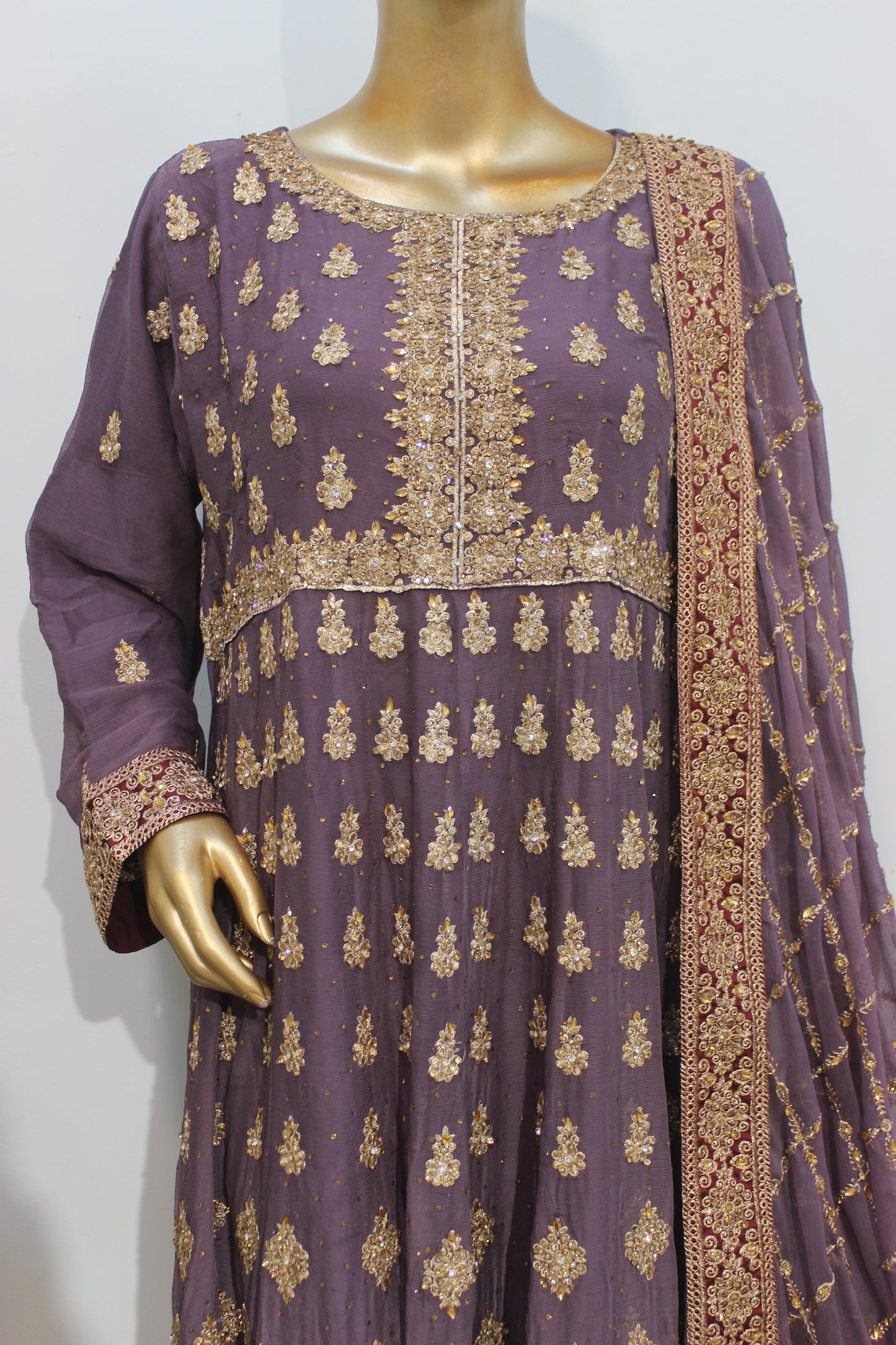 ๐ Square Long Maxi โ 4 Piece Luxury Ensemble (Stitched)