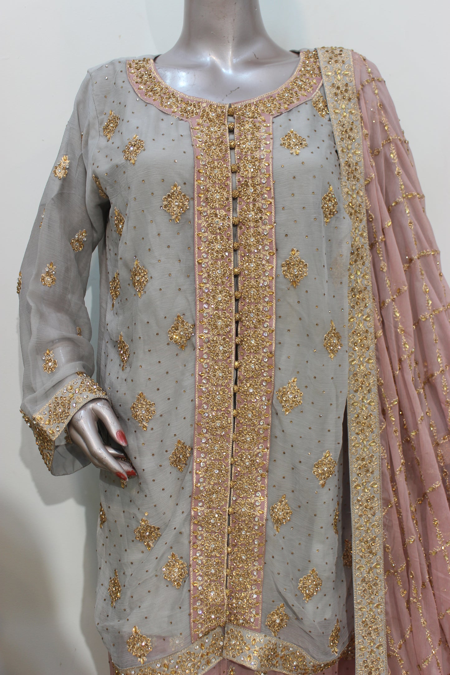 šø Square Lehenga ā Luxury Semi-Stitched