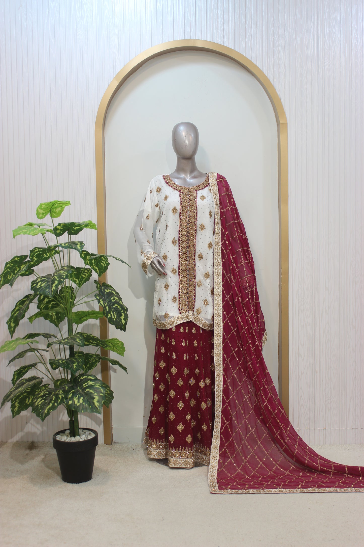 šø Square Lehenga ā Luxury Semi-Stitched