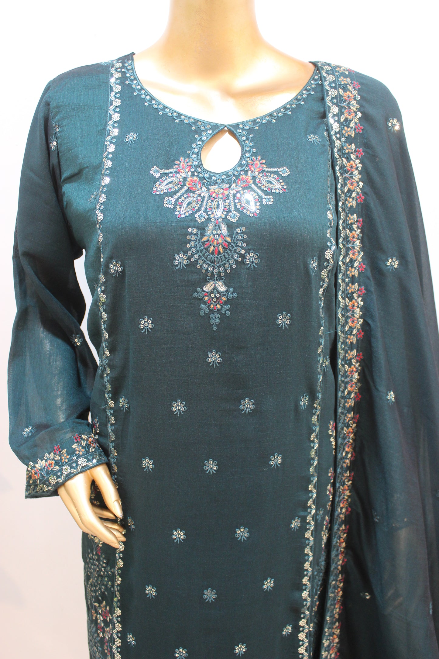 ✨ 3 Piece Stitched S/K – Premium Ready-to-Wear