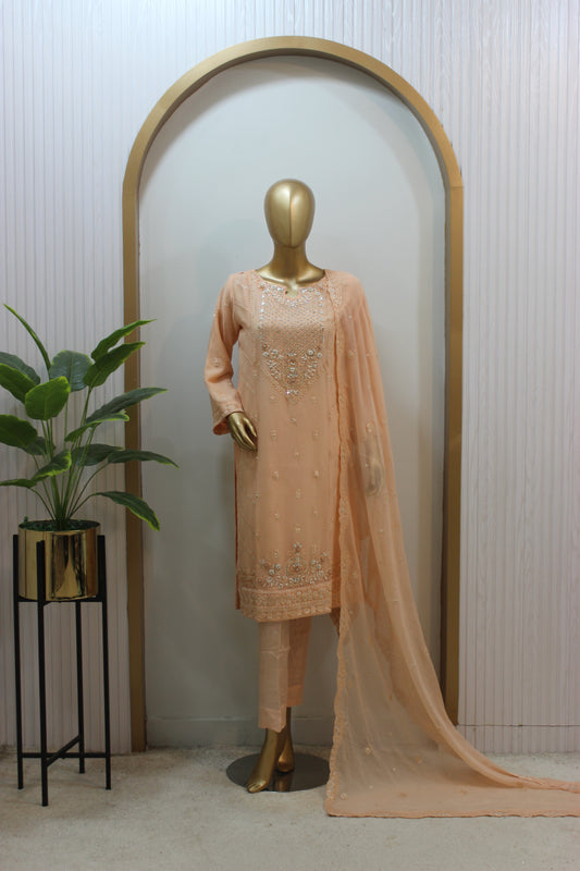 Anabia Kurti – 3PC Luxury Embroidered Set