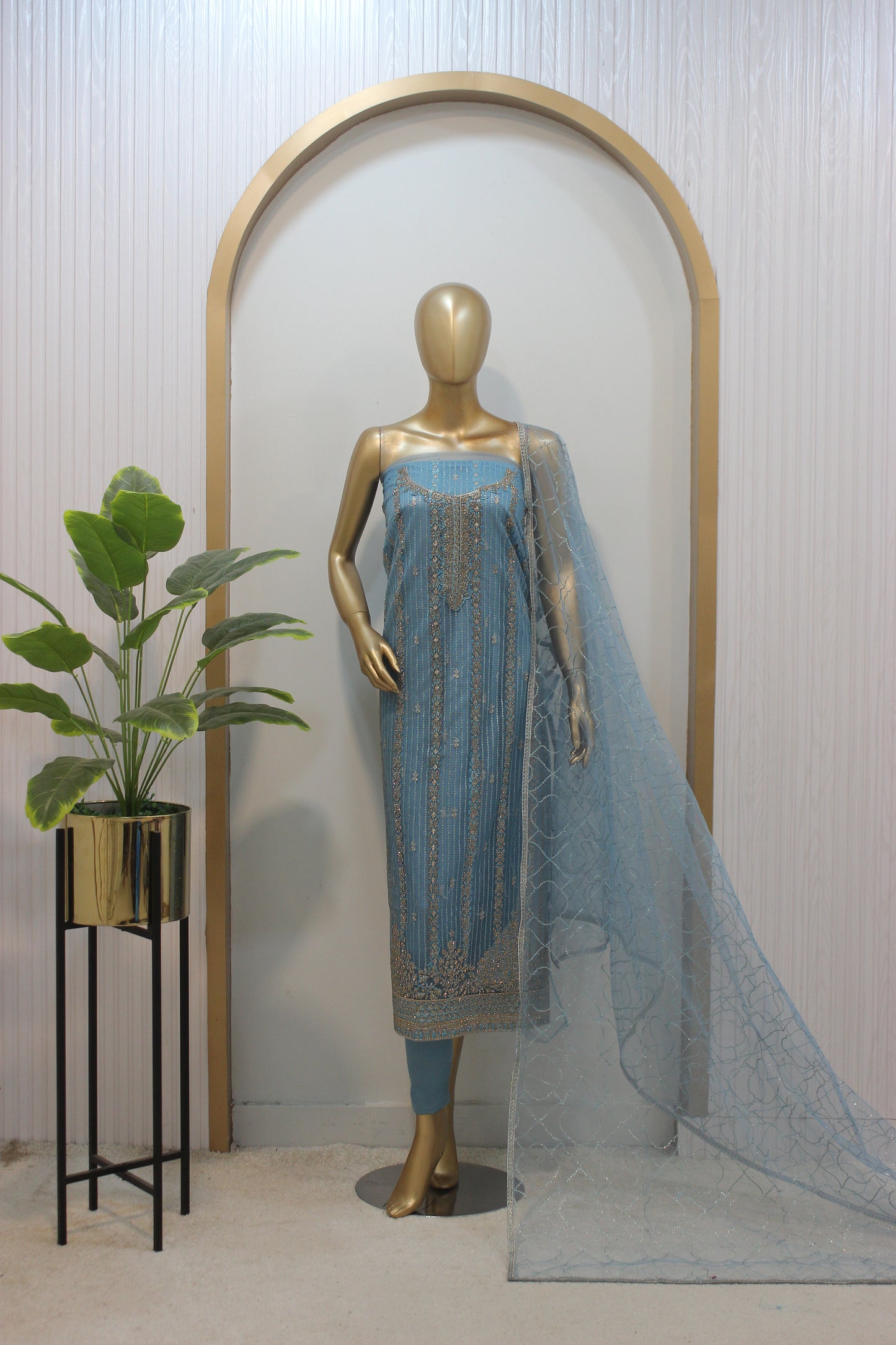✨ Chamkeli Shalwar Kameez – Semi-Stitched Luxury Set ✨