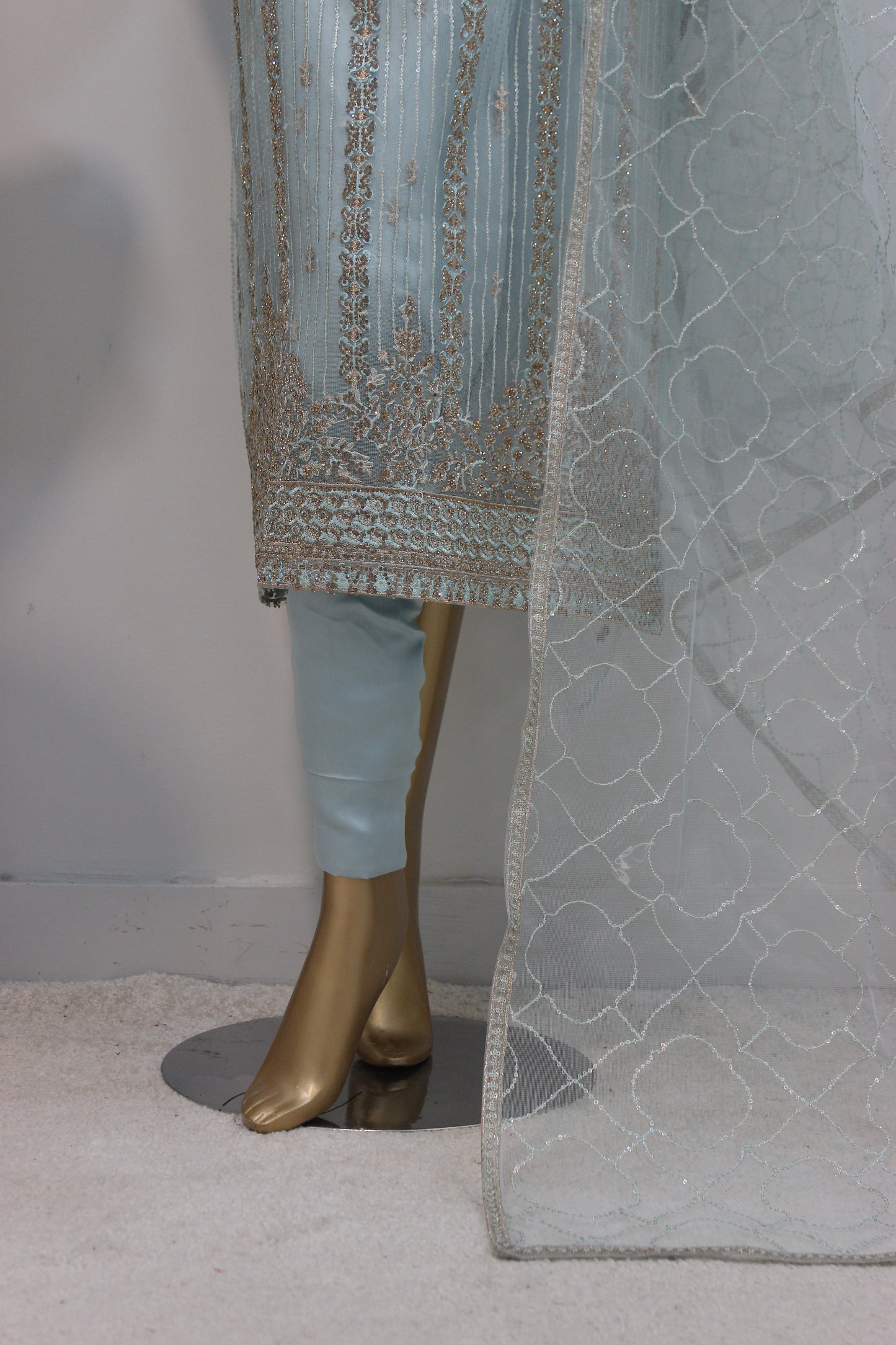 ✨ Chamkeli Shalwar Kameez – Semi-Stitched Luxury Set ✨