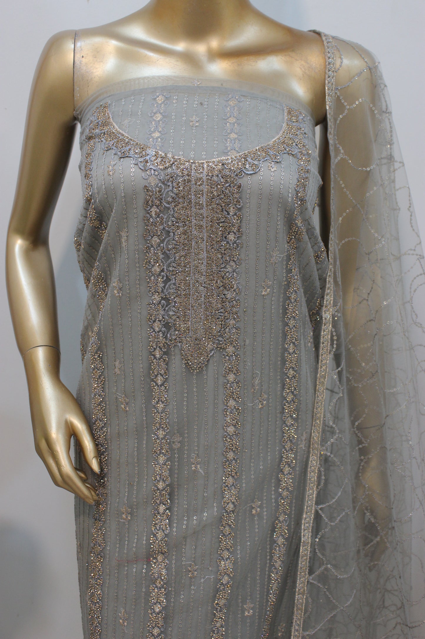 ✨ Chamkeli Shalwar Kameez – Semi-Stitched Luxury Set ✨