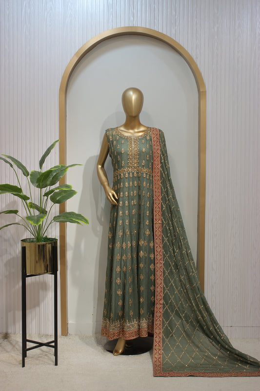 💎 Square Long Maxi – 4 Piece Luxury Ensemble