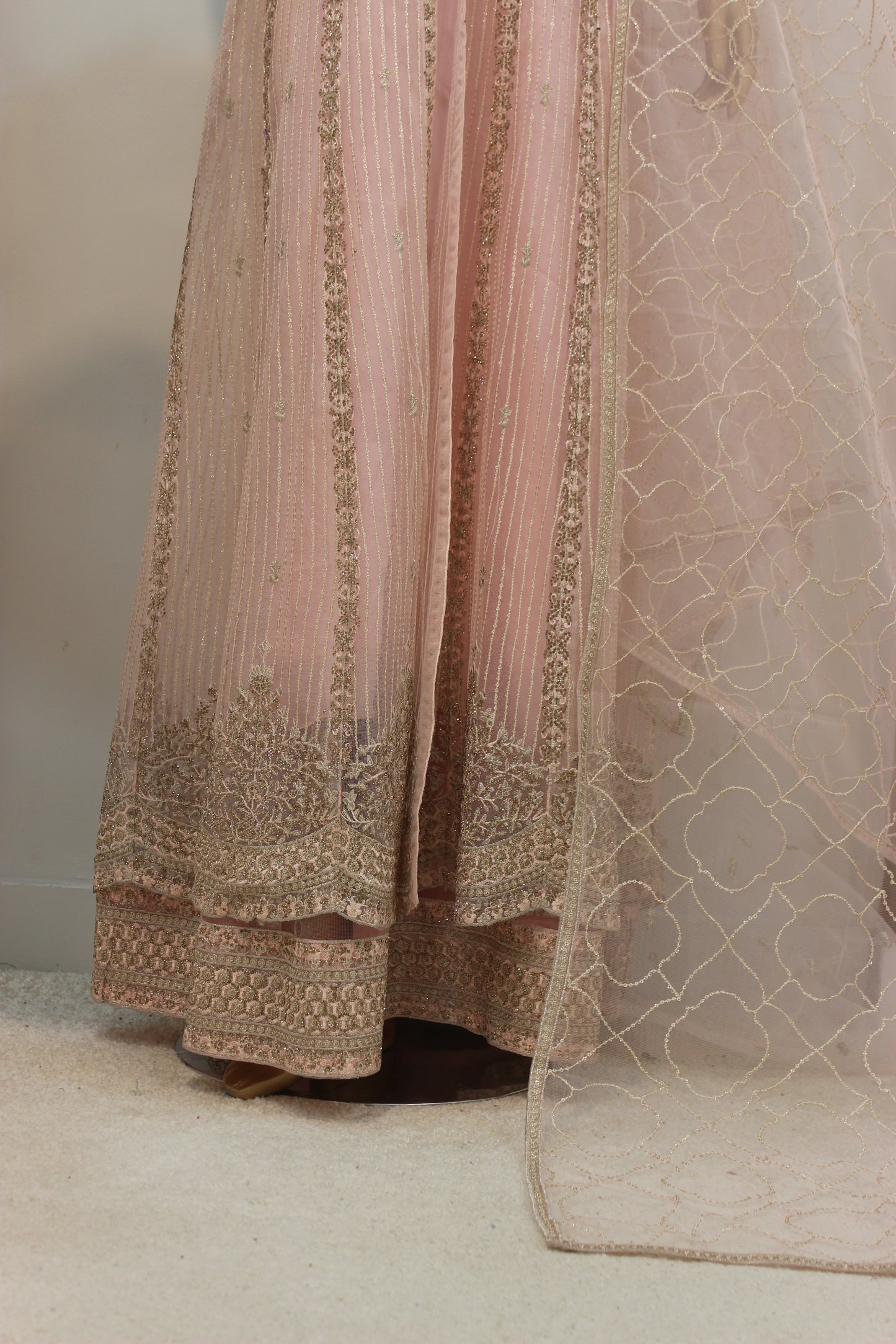 ✨ Chamkeli Coat – Semi-Stitched Luxury Set ✨