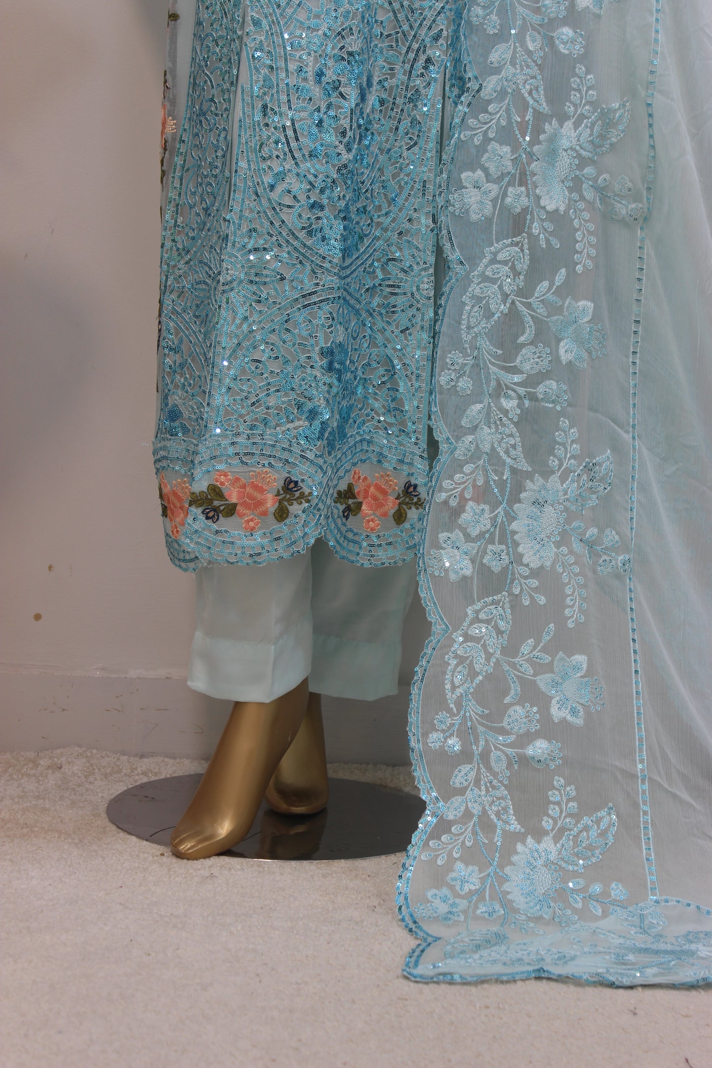 👑 Maria B Long Frock – 4PC Stitched 👑