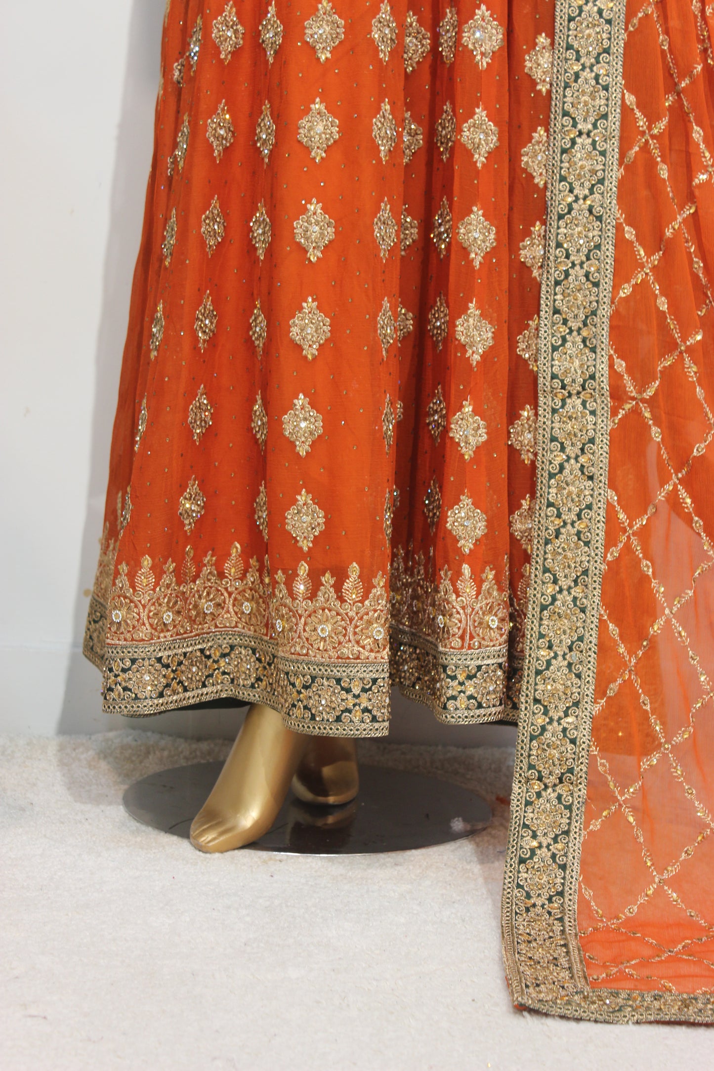 💎 Square Long Maxi – 4 Piece Luxury Ensemble (Stitched)
