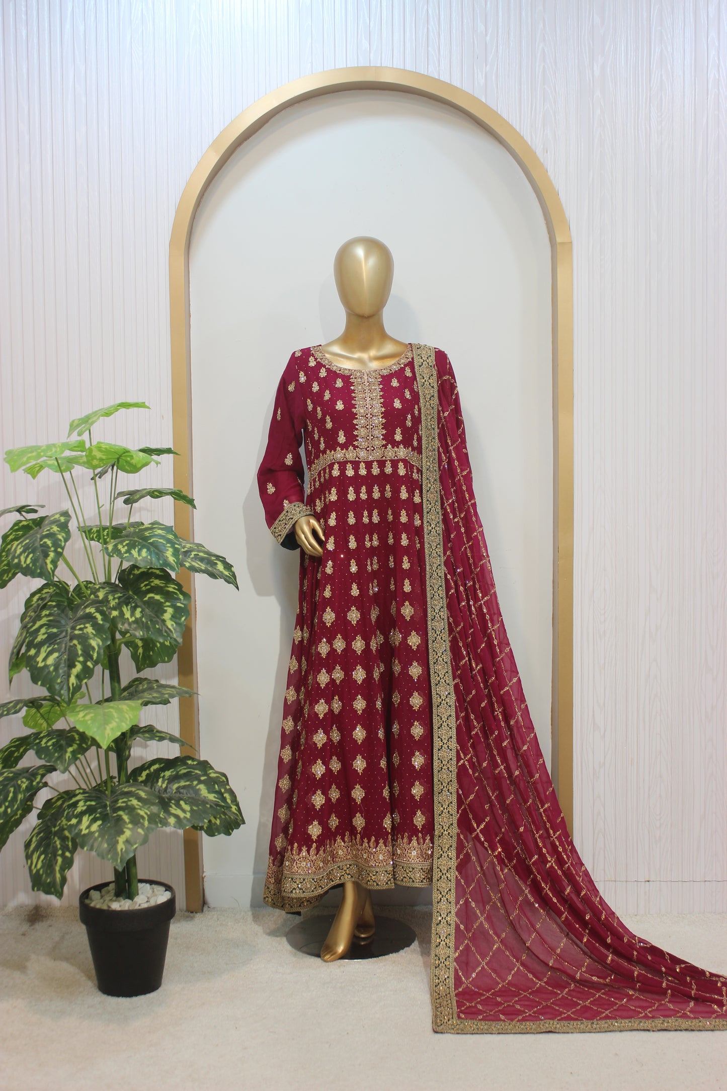 💎 Square Long Maxi – 4 Piece Luxury Ensemble (Stitched)