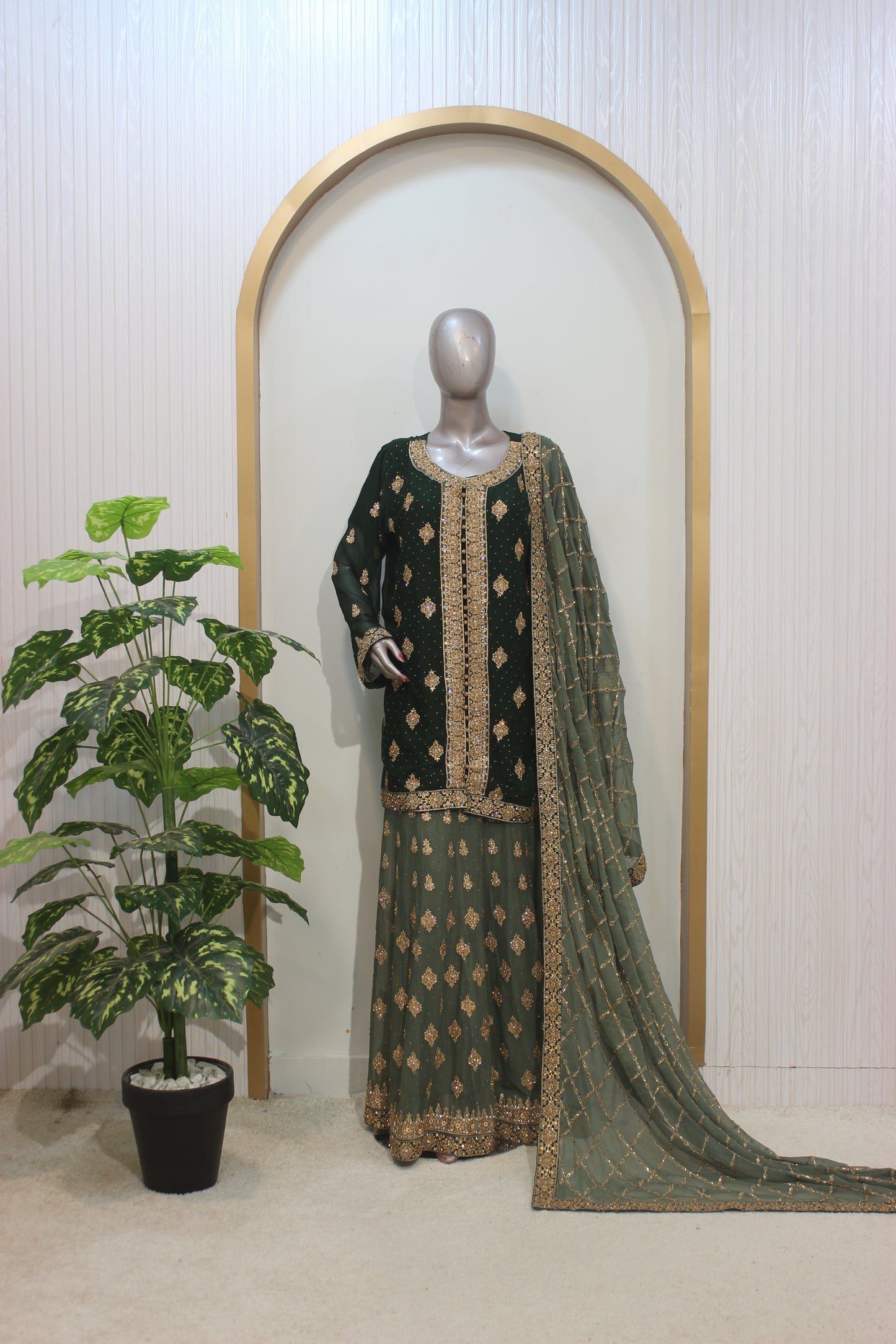 🌸 Square Lehenga – Luxury Semi-Stitched