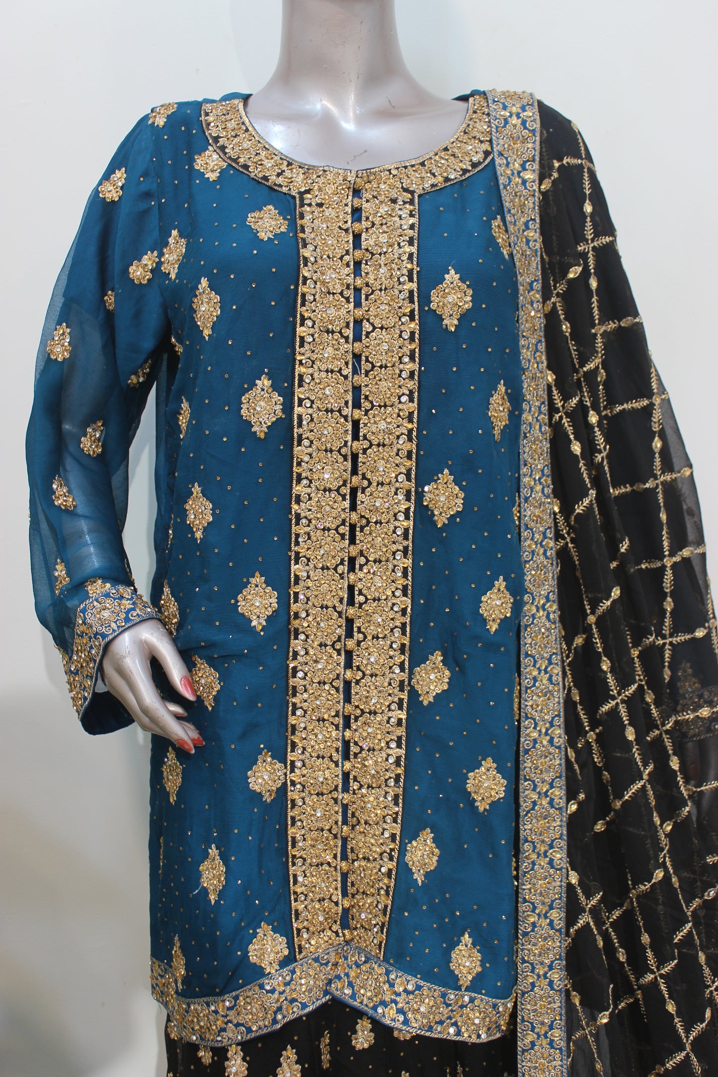 🌸 Square Lehenga – Luxury Semi-Stitched