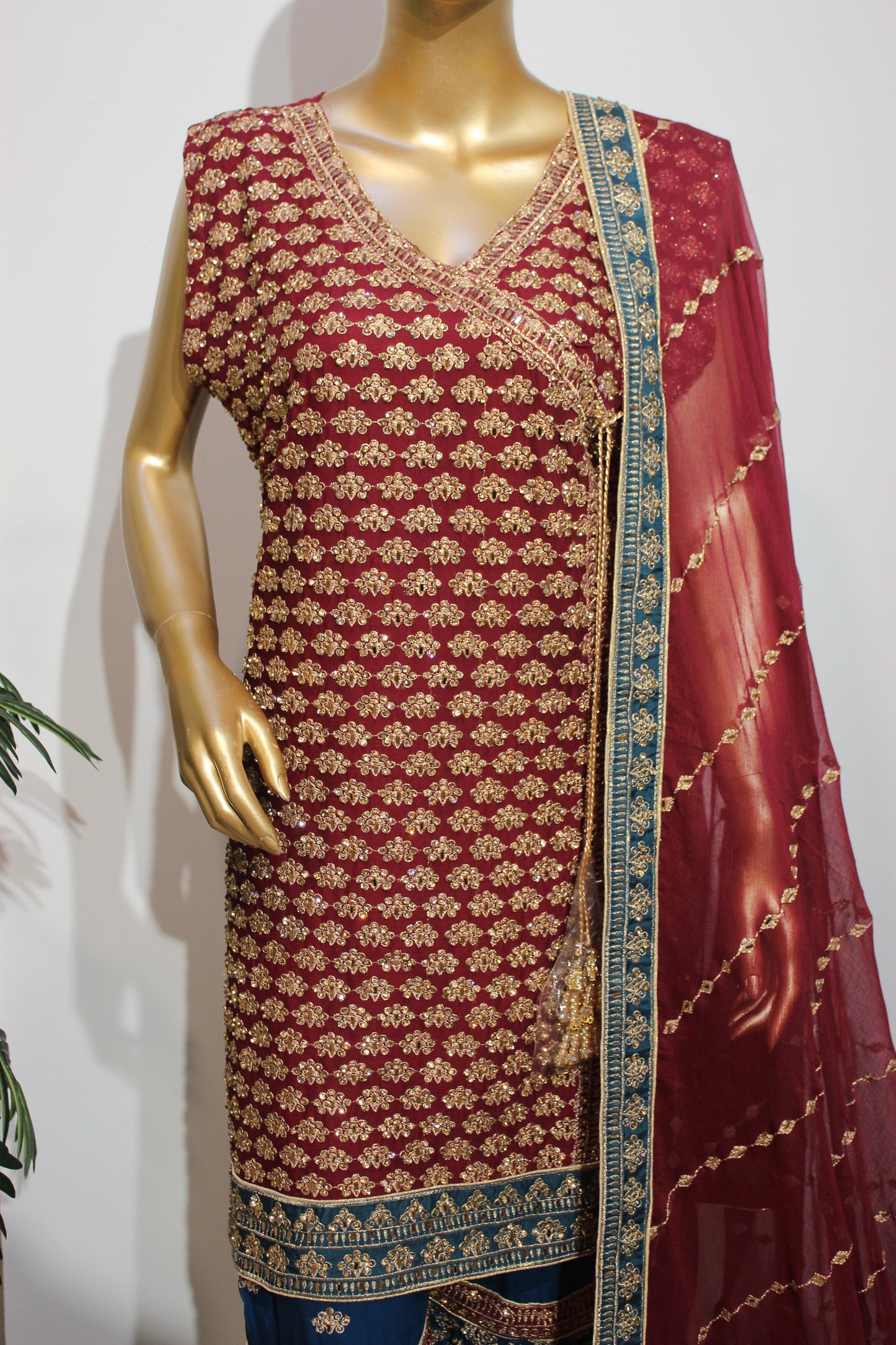 Jugnu Gharara
