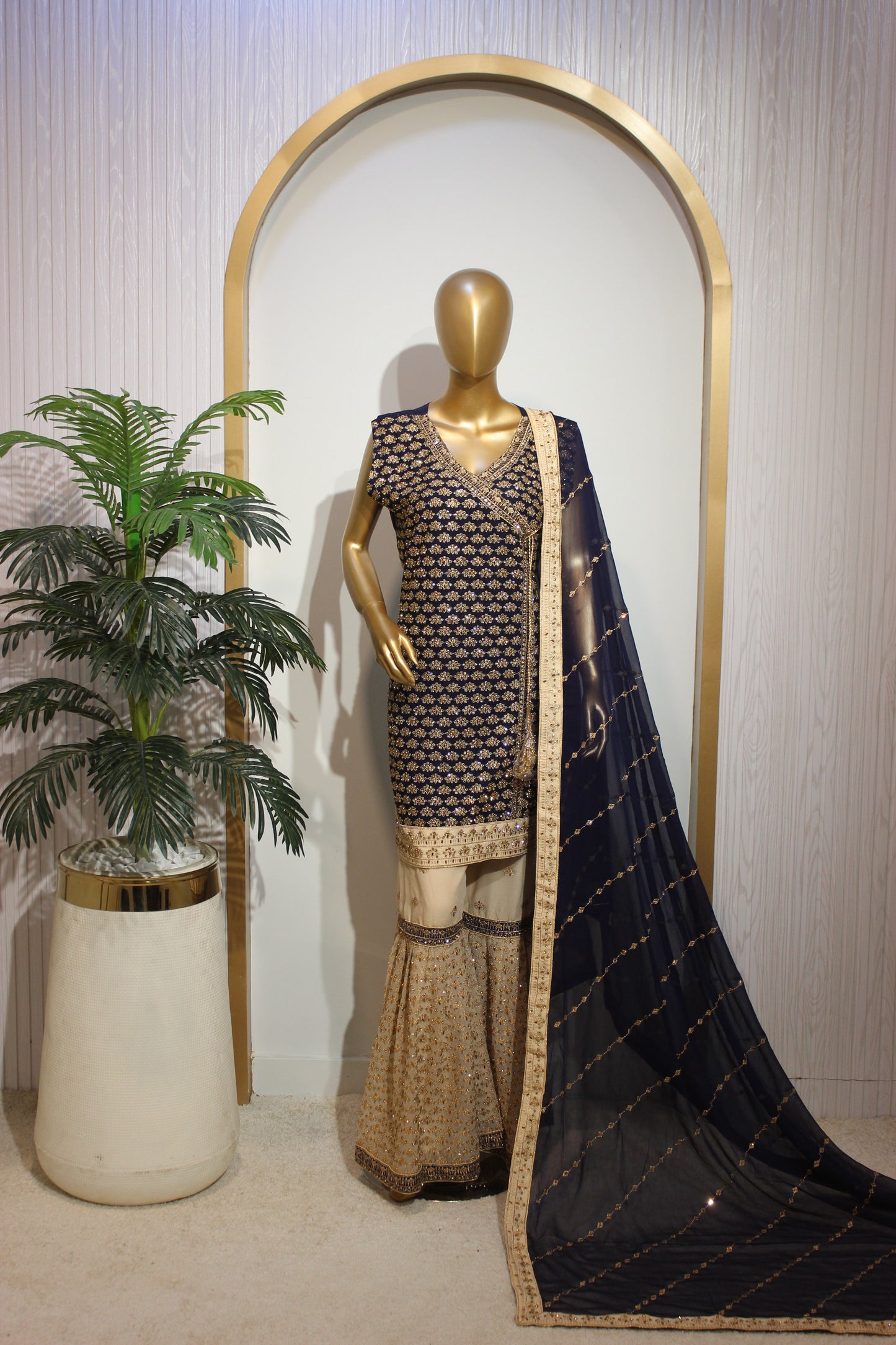 Jugnu Gharara