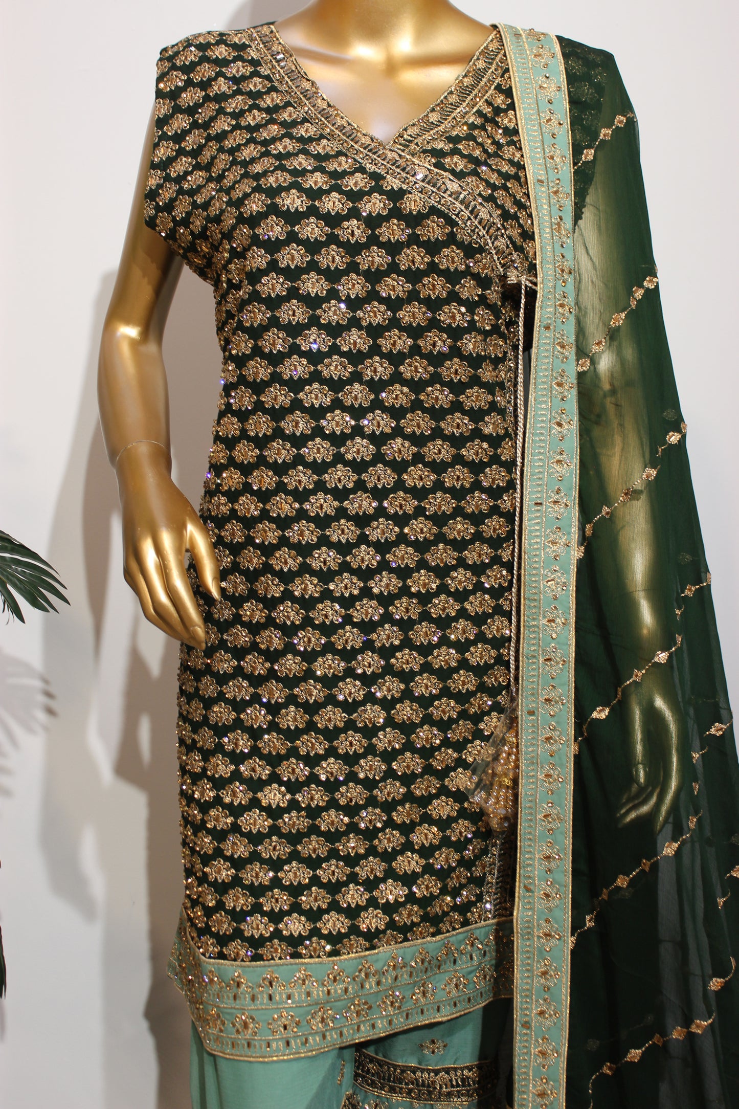 Jugnu Gharara