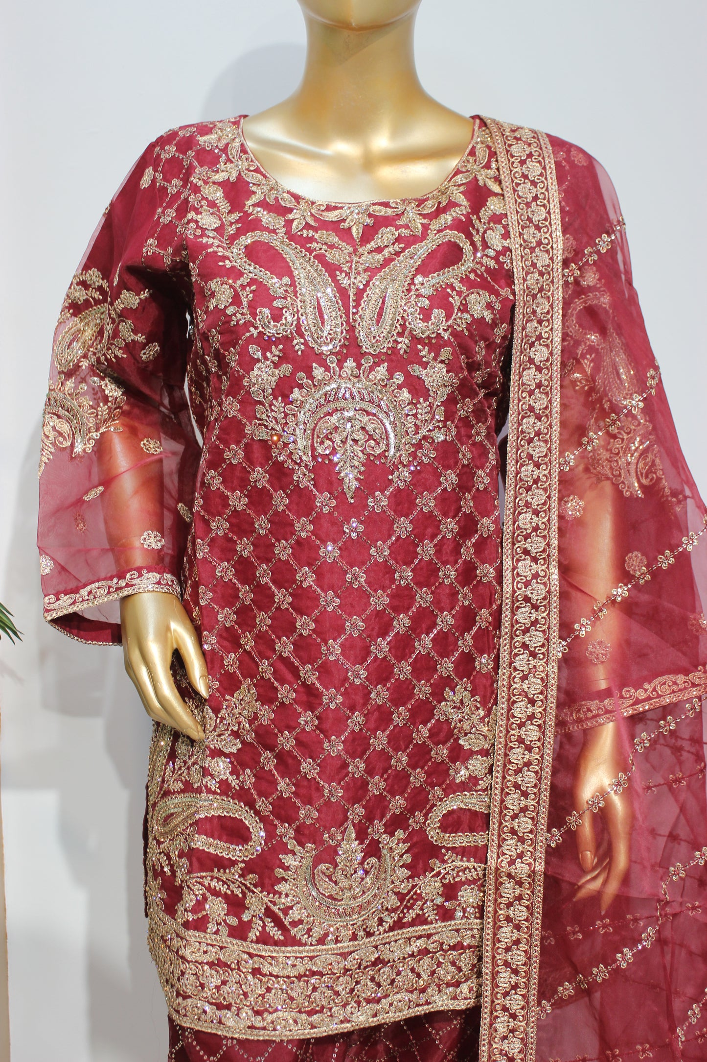 Moon gharara