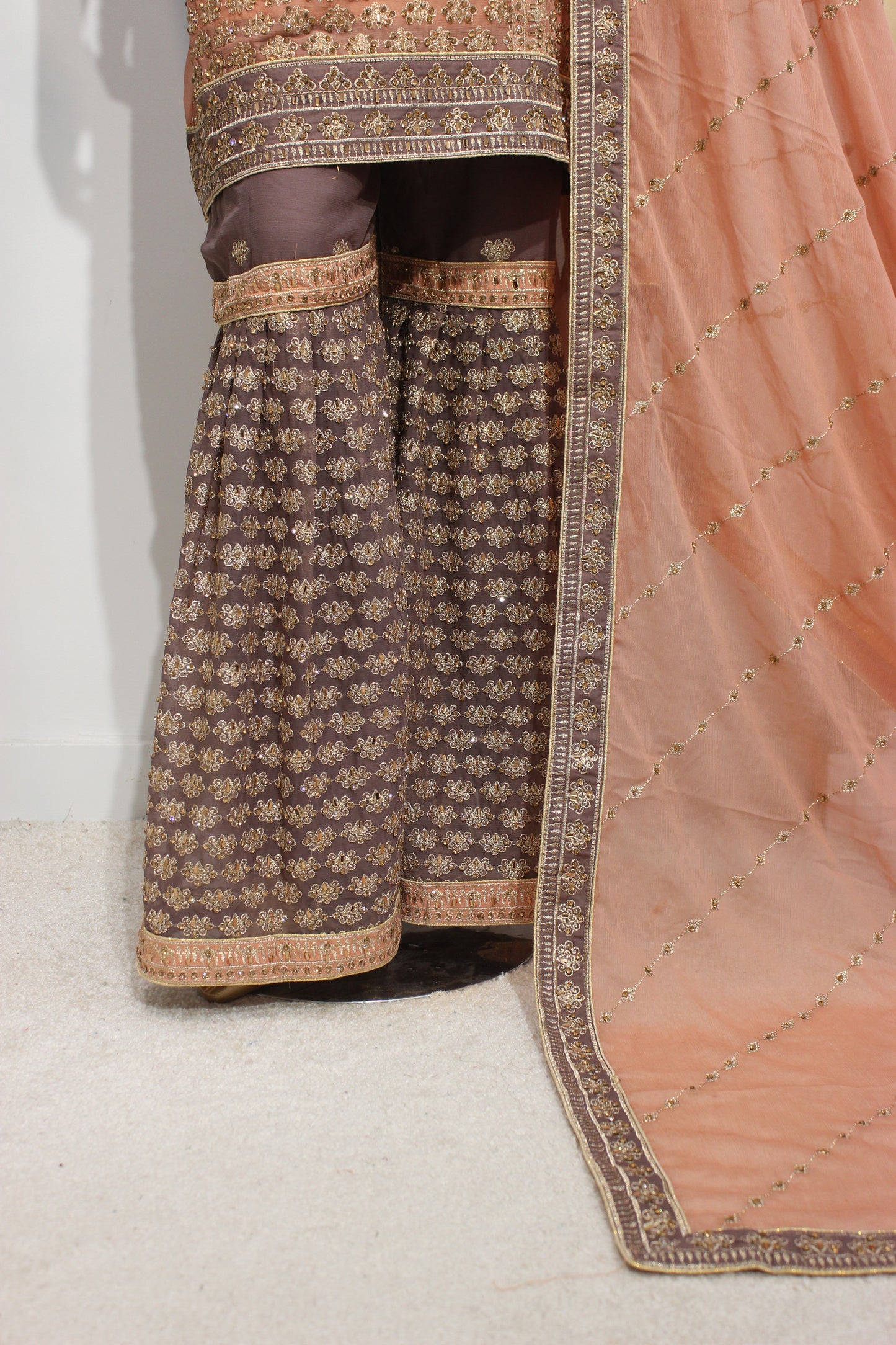 Jugnu Gharara