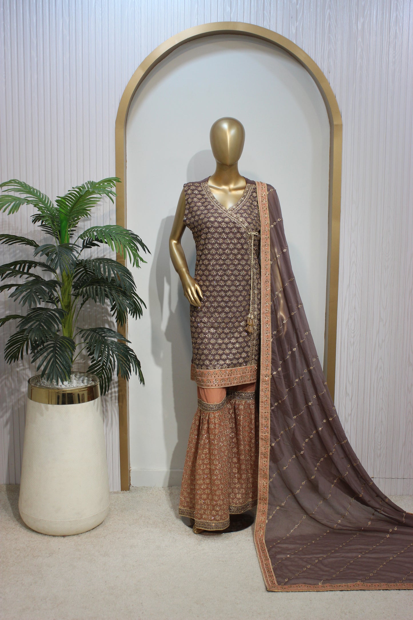 Jugnu Gharara
