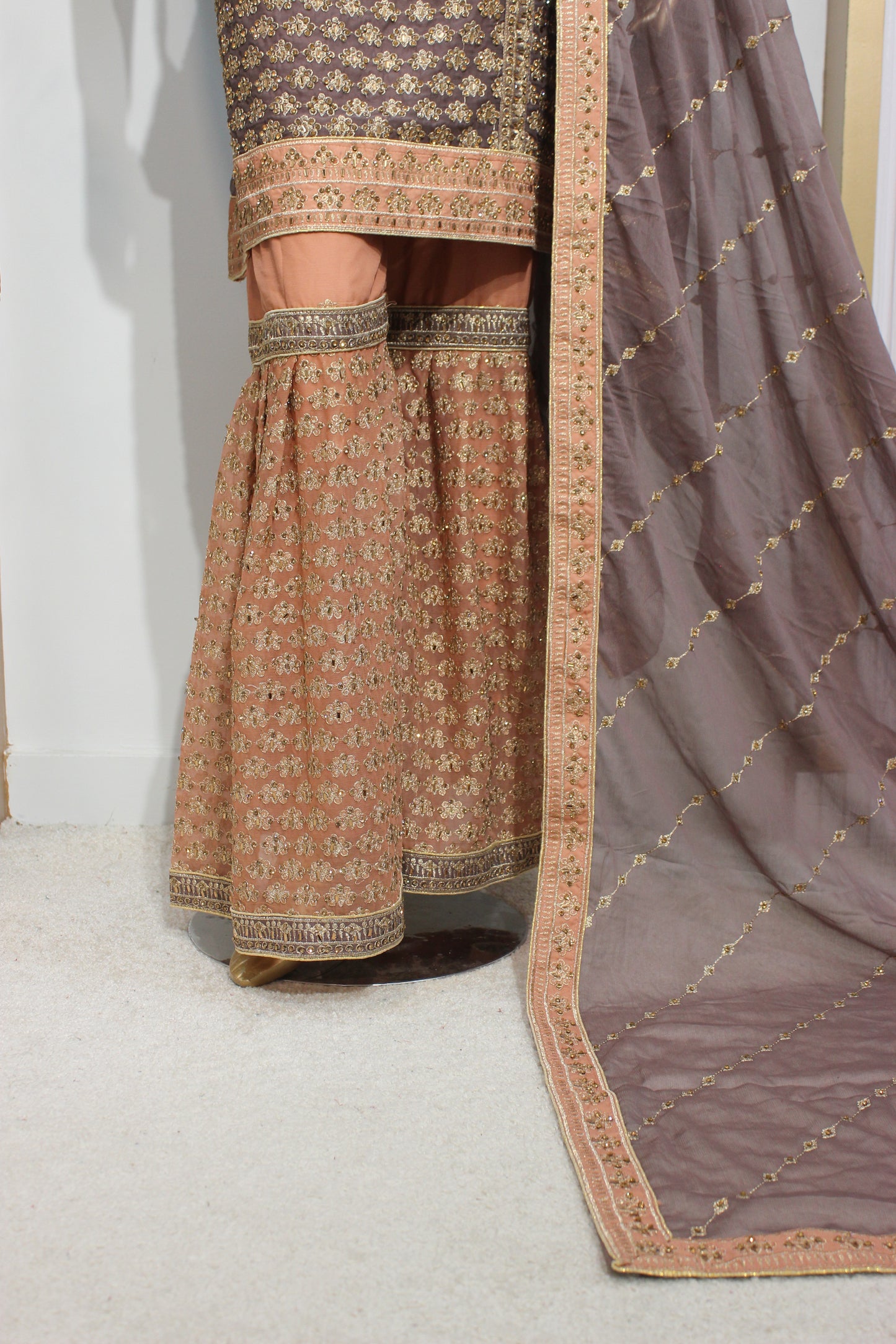 Jugnu Gharara